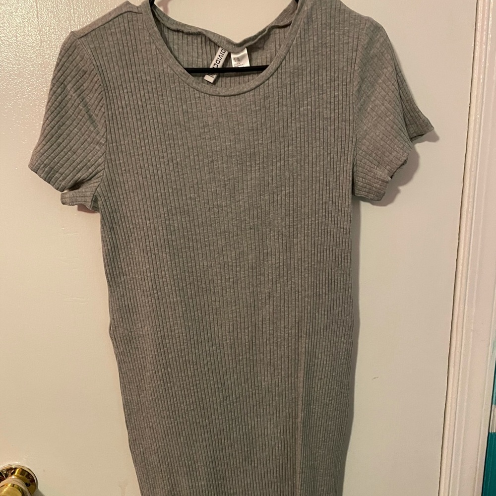 Short sleeve Grey ribbed bodycon dress